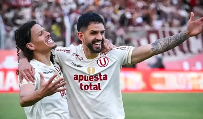 Williams Riveros y Matías Di Benedetto reprobaron el examen de nacionalización peruana