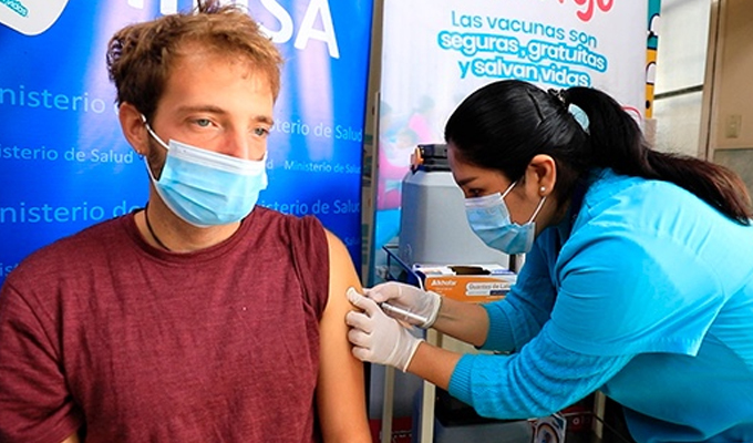 Minsa: Turistas nacionales y extranjeros deberán acceder a vacuna contra la fiebre amarilla