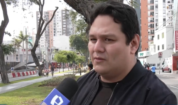 Enrique Valderrama ratifica su propuesta de impulsar una política nacional de austeridad