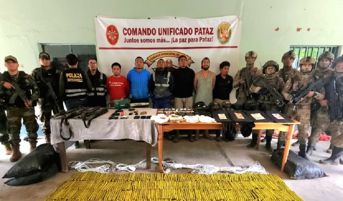 Incautan arsenal de guerra en bocamina de Pataz: 14 personas fueron detenidas