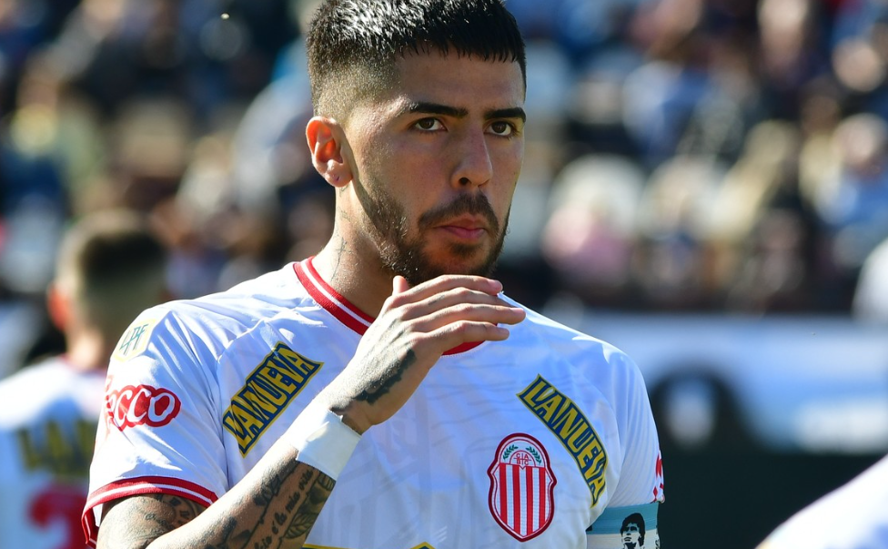 &iquest;Iv&aacute;n Tapia ser&aacute; refuerzo de Universitario? Esto es lo que sabe del volante argentino