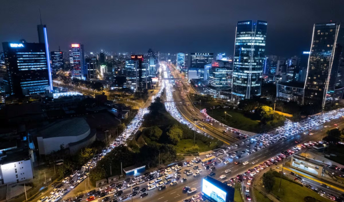 Banco Mundial prevé que economía peruana crecerá 2.5% hasta el 2027