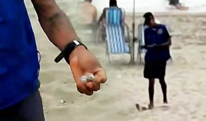 Playas y drogas: delivery de marihuana hasta en la orilla del mar