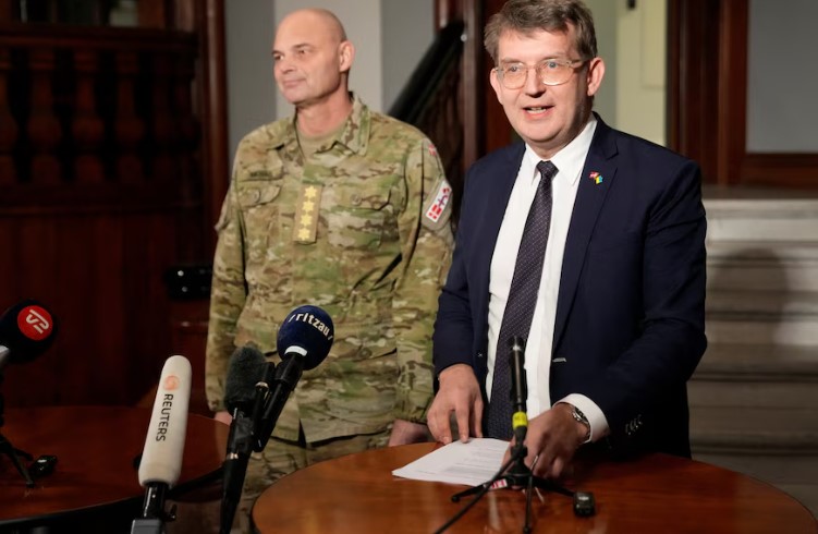 Dinamarca pide a la OTAN mayor seguridad en Groenlandia ante amenazas de Trump