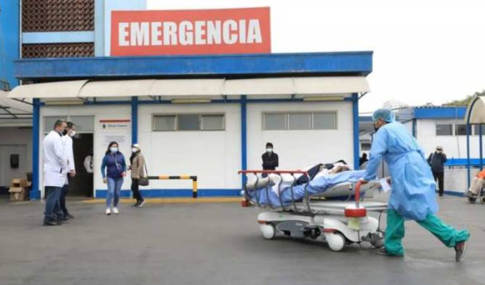 Declaran en alerta amarilla a los establecimientos de salud ante intensas lluvias en el país