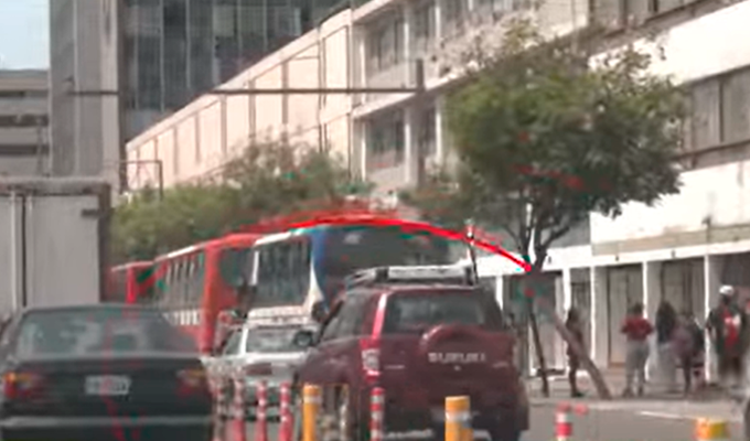 Carriles exclusivos en la avenida Abancay siguen siendo invadidos en segundo día de marcha blanca