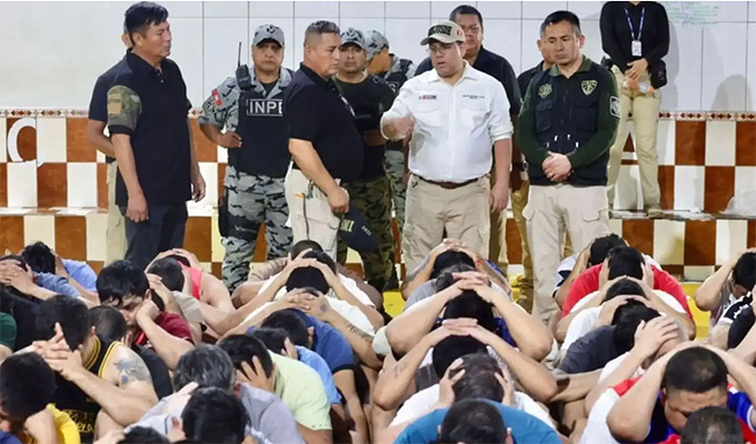 Ministro Martínez supervisó requisa en penal de Lurigancho: buscan reforzar el principio de autoridad