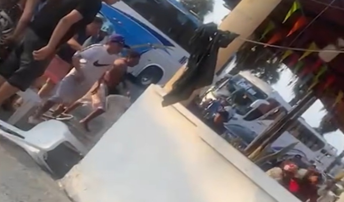 Caos en restaurante de Ca&ntilde;ete: clientes se niegan a pagar y pelean con los due&ntilde;os