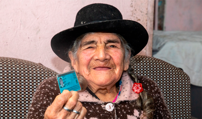 Midis atiende a más de 1900 usuarios de Pensión 65 que superan los 100 años