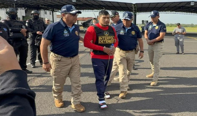 &ldquo;El Monstruo&rdquo; ya est&aacute; en el Per&uacute;: as&iacute; fue su llegada a Arequipa tras ser capturado en Paraguay