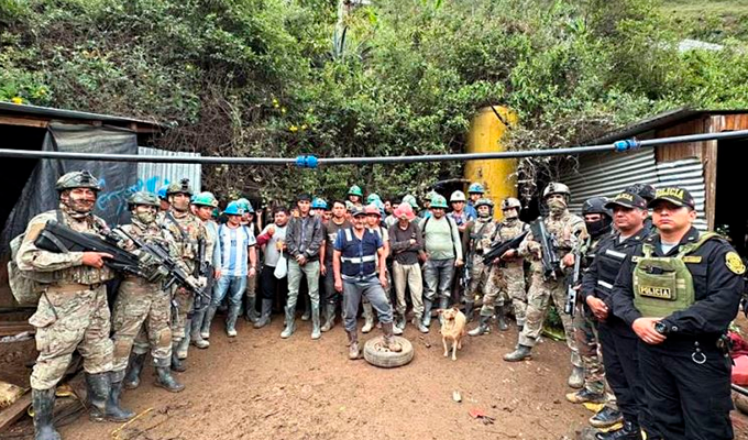 Pataz: Fuerzas Armadas y Policía rescatan a 29 mineros secuestrados