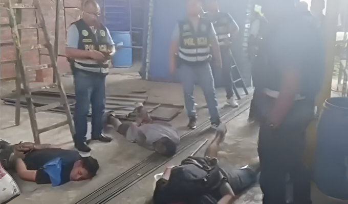 Detienen a integrantes de "Los Malditos del Rímac" que intentaban usurpar mercado con dinamita