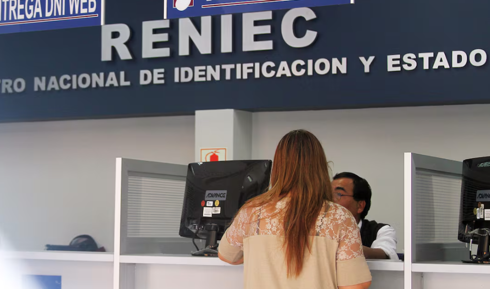 Reniec amplía atención este fin de semana ante alta demanda de trámites de DNI