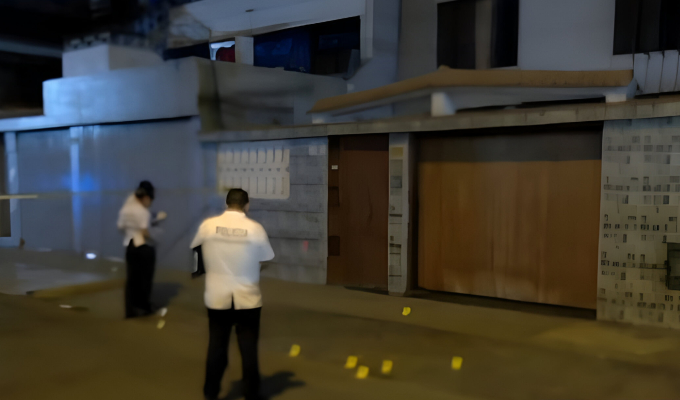 Ataque a balazos contra vehículo deja un muerto y una persona herida en La Perla