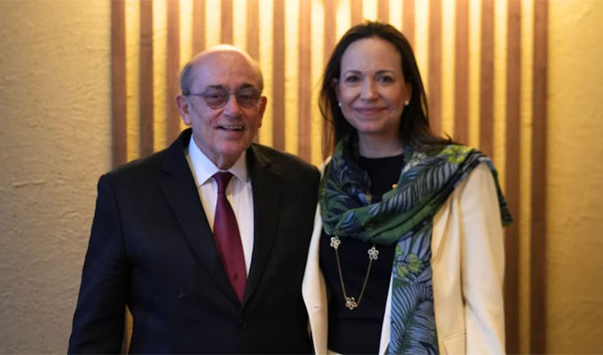 Hugo de Zela a María Corina Machado: En esta etapa decisiva pueden contar con nuestro respaldo