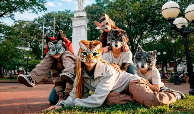 Crece en redes el fen&oacute;meno de j&oacute;venes que se identifican con animales &iquest;Qu&eacute; son los 'therians'?