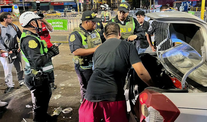 Emporio Comercial de Gamarra: Policía Nacional ejecutó control de identidad y revisión de vehículos