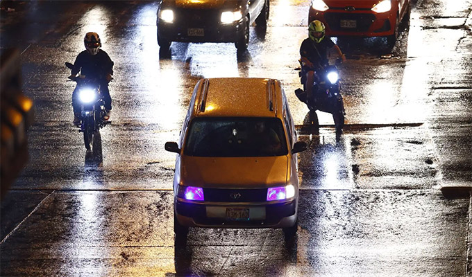 Intensa llovizna nocturna sorprende a limeños: Senamhi señala que precipitaciones continuarán