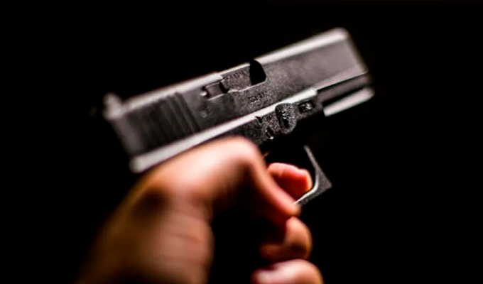 Asaltan a comerciante cuando salía de su casa a trabajar, víctima se encuentra en UCI