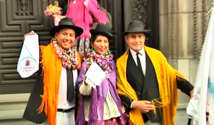 Danzas puneñas se exhiben en Lima como antesala al inicio del carnaval