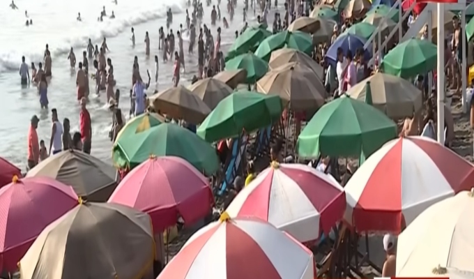 Cierre de Agua Dulce colapsa Playa La Herradura