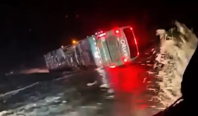 Intensas lluvias provocan accidentes en carreteras: muchas provincias vienen siendo afectadas