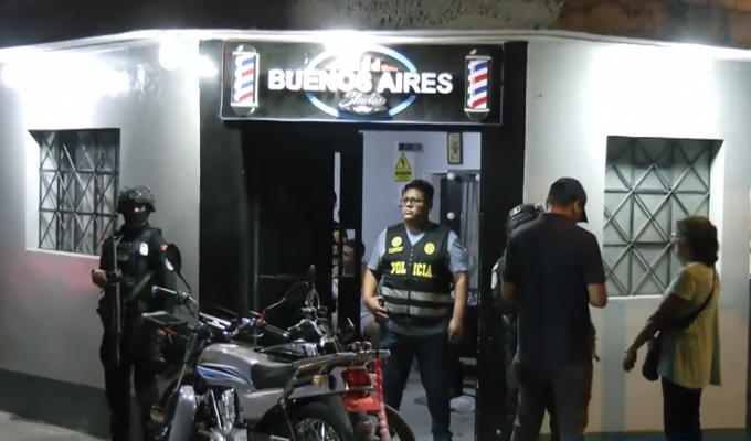 Caen presuntos responsables del crimen de chofer de combi y un mototaxista en el Cercado de Lima