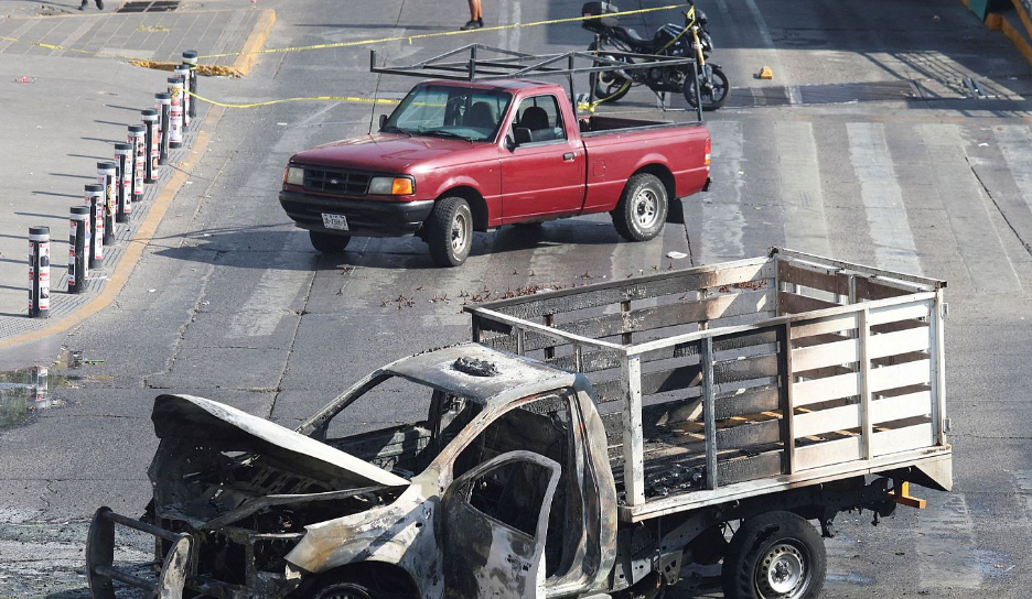 M&eacute;xico: bloqueos e incendios en Jalisco y Michoac&aacute;n tras muerte de &ldquo;El Mencho&rdquo;