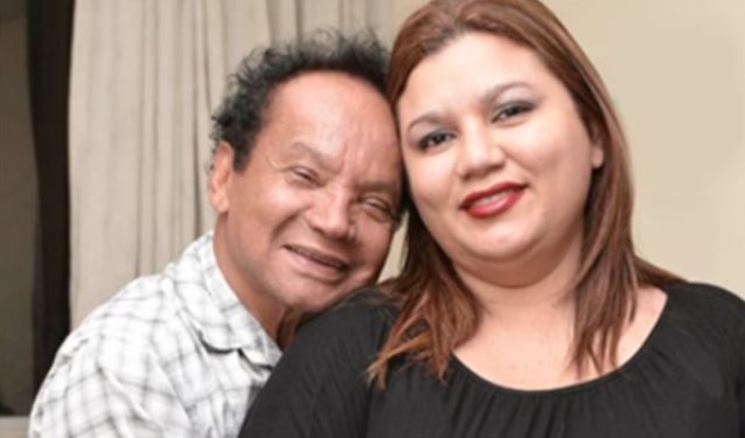 Monserrat tras anuncio de divorcio de ‘Melcochita’: “Se deja manipular por unos manganzones”