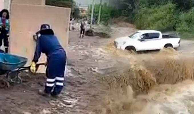 ¡Perú bajo el agua! Lluvias y huaicos golpean Arequipa, Piura y Tumbes