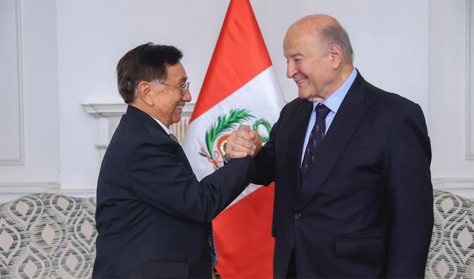 Presidente Balcázar: hoy jura su primer gabinete ministerial liderado por Hernando de Soto