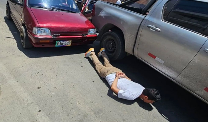 Huaura: capturan pareja que tenían en su casa armas, explosivos y chalecos de la Policía Nacional