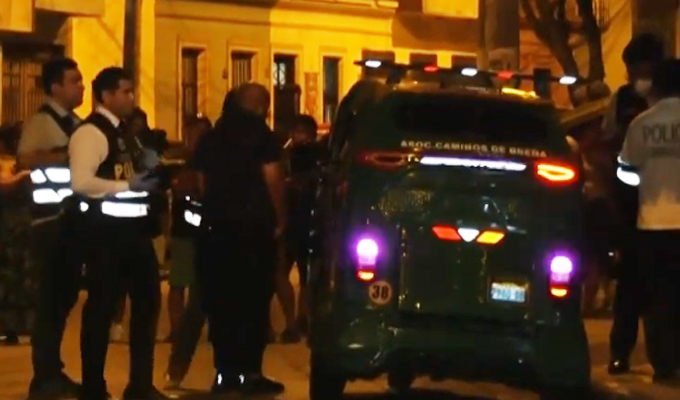 Extorsionadores asesinan a balazos a otro mototaxista en una calle de Breña