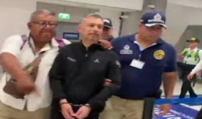 Extraditan desde España a alias 'Negro Marín, presunto cabecilla de "Los Titos"