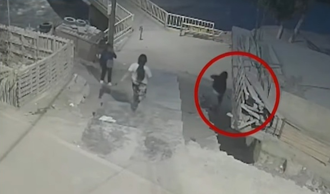 Puente Piedra: menor asesina a balazos a su vecino porque perro callejero le ladró a su tío