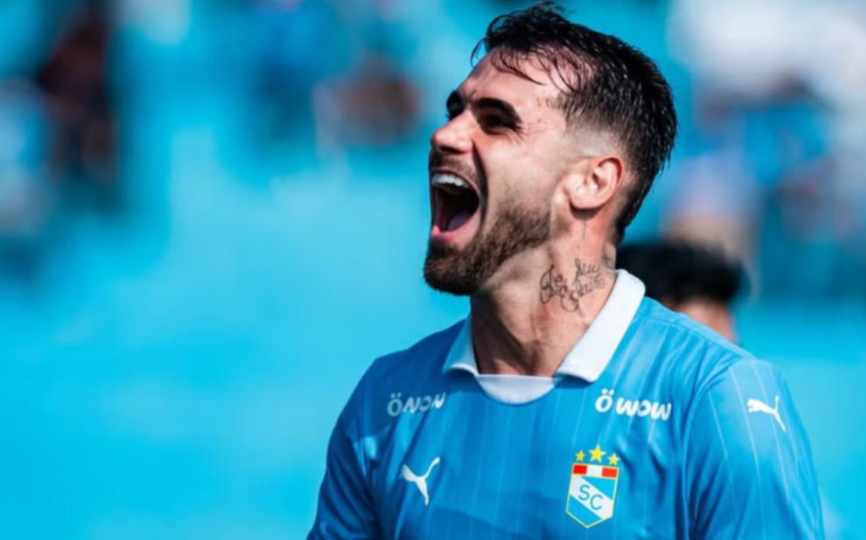 Felipe Vizeu responde a críticas: “Estoy haciendo buenos partidos”