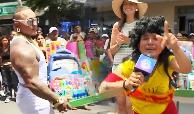 Por la lista de útiles padres de familia siguen demostrando su talento