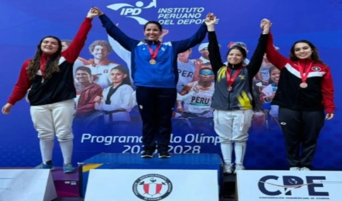 ¡Orgullo peruano! Naomi Junco gana tres medallas de oro en el Lima Bádminton Open 2026