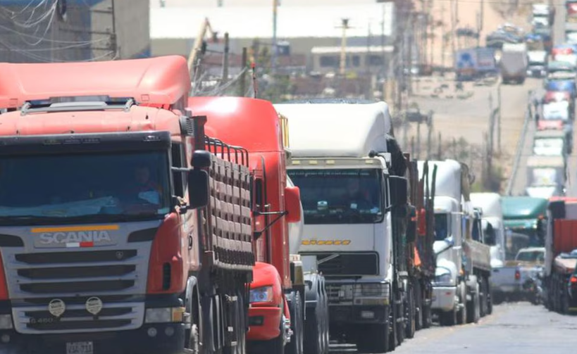 Transportistas de carga pesada anuncian paro nacional indefinido desde mañana