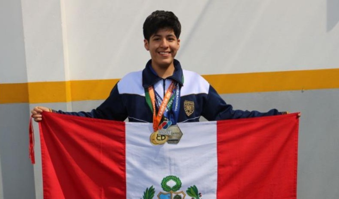 ¡Orgullo peruano! Estudiante de VES gana oro mundial y llega a universidad de EE. UU.