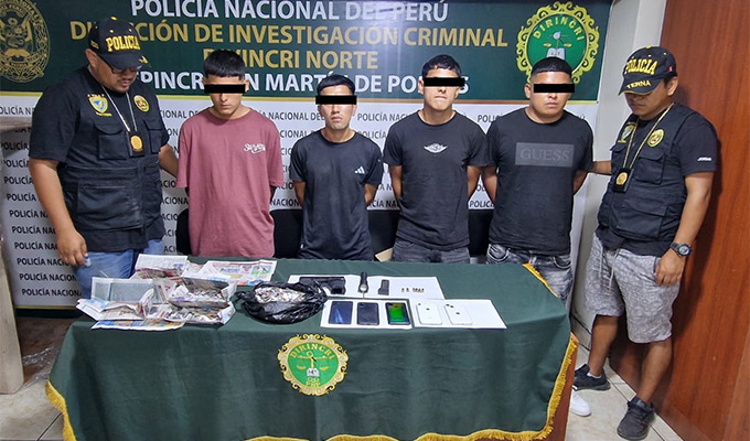 Capturan a cuatro presuntos vendedores de droga en SMP: familiares trataron de evitar la detención