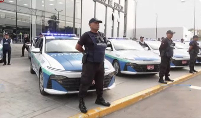 Surco: tras capacitación serenos salen a vigilar las calles portando armas no letales