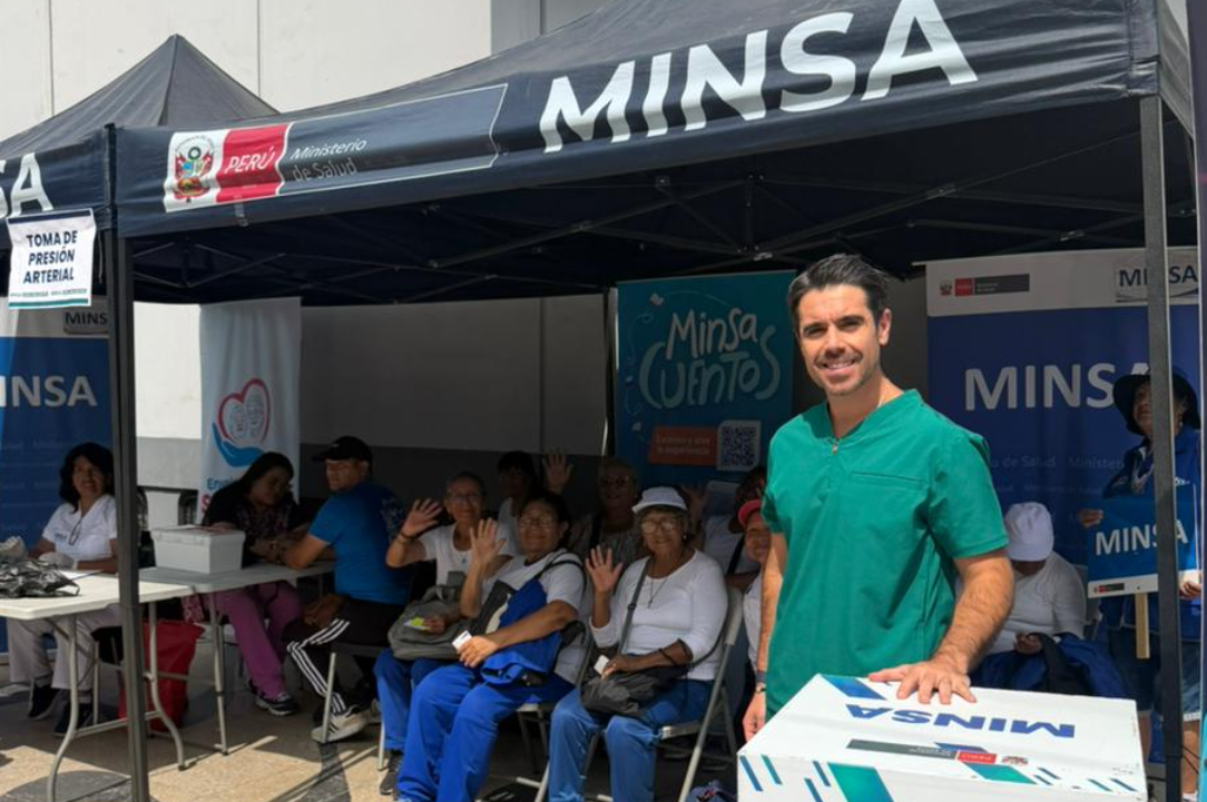 “Doctores de Guardia” llevó salud y prevención a las calles con exitosa campaña gratuita