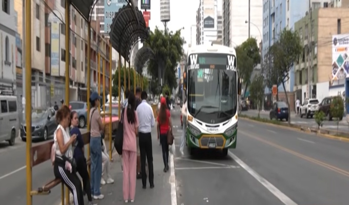 Pasajes no bajan pese a reducción del costo del GNV