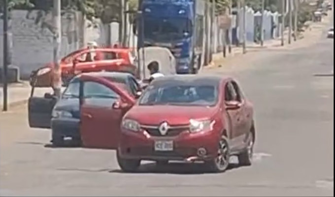 La Libertad: ataque a balazos contra auto deja un hombre muerto y una mujer herida de gravedad