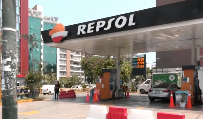 Precio del diésel se mantiene elevado y empuja al alza los pasajes en Lima