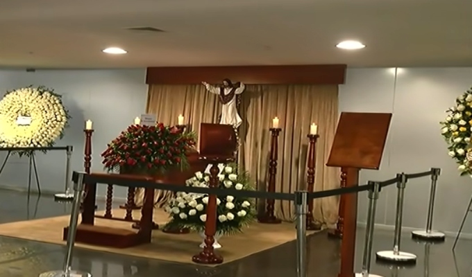 Último adiós a Chema Salcedo: periodistas y figuras públicas lo despiden en el Ministerio de Cultura