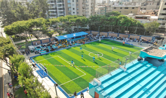 Lince reabre campo del complejo Mariscal Castilla con exhibición de exfiguras del fútbol peruano