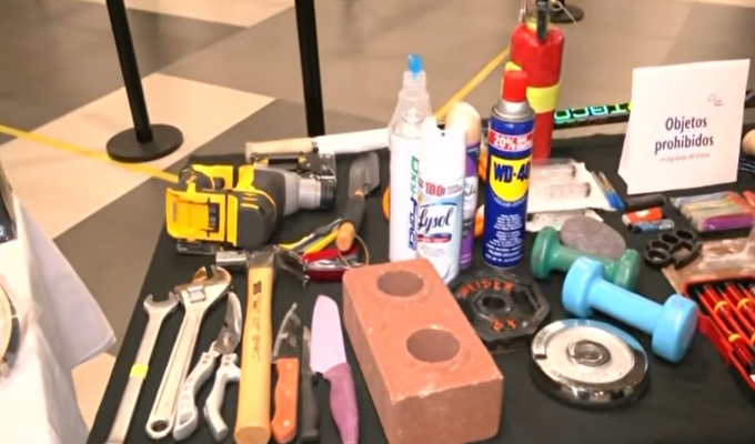Aeropuerto Jorge Chávez retiene armas réplica, ladrillos y hasta una katana en equipajes