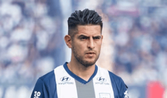 Carlos Zambrano cuestiona a Alianza Lima tras su salida del club